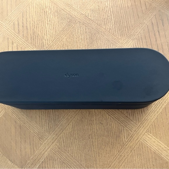 Dyson corrale - Picture 6 of 6